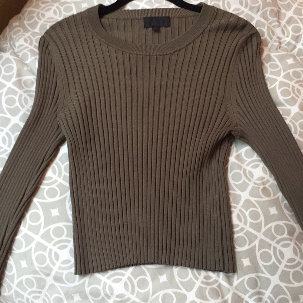 Intermix - Cropped, Extra Long Sleeve Sweater